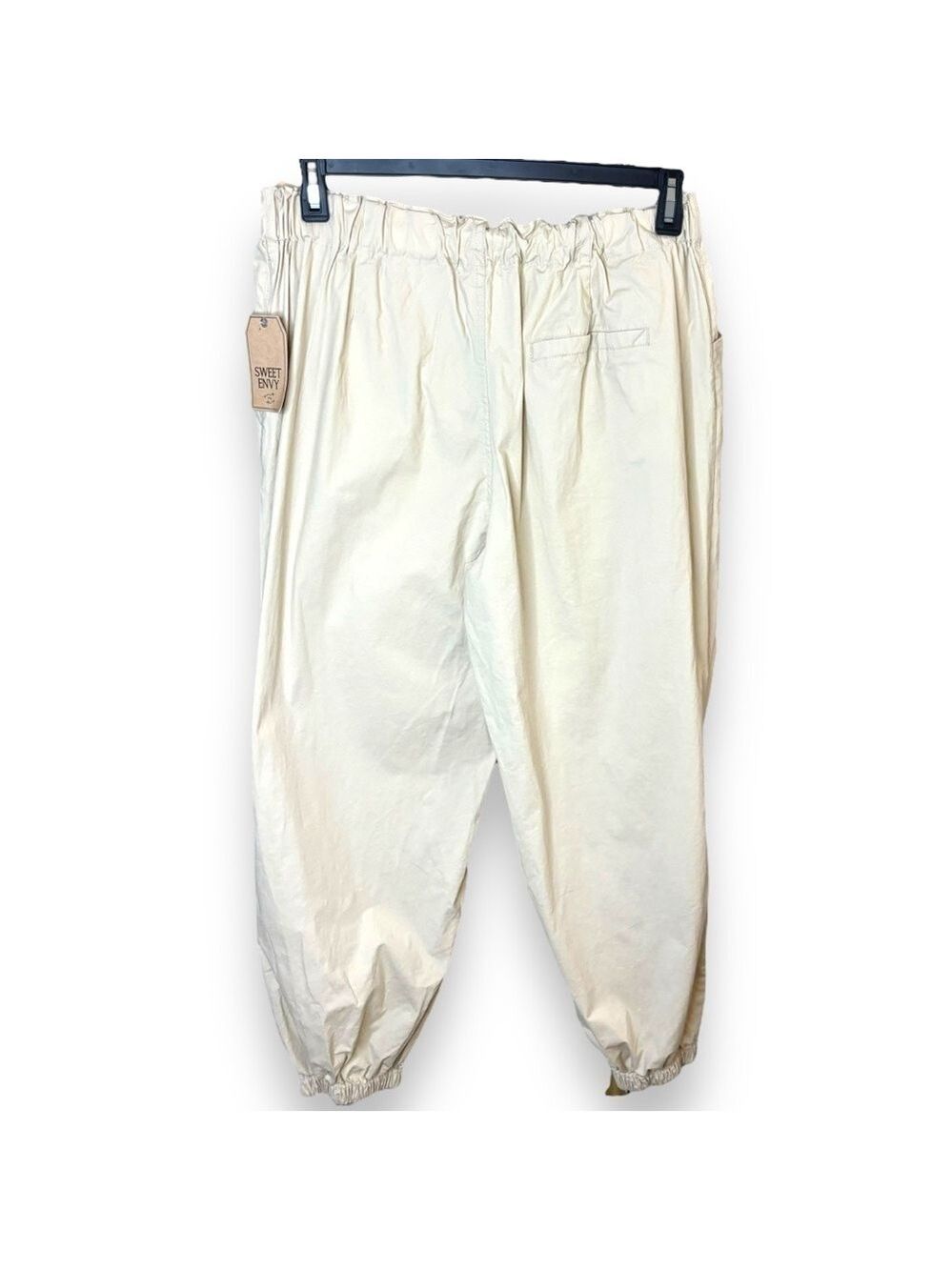 NWT Sweet Envy Beige Lightweight Pleated Joggers - Large - Picture 3 of 10